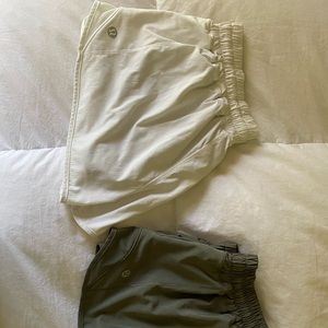 Lululemon Hotty Hot short 2.5 inch